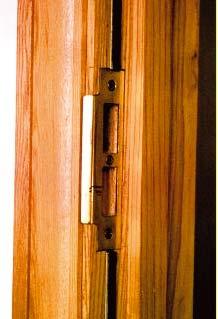 It is usually a fire-resisting door of designated duration, with a smoke seal added to the frame or door edge, (normally sides and top only). The assembly is tested to BS 476:31.