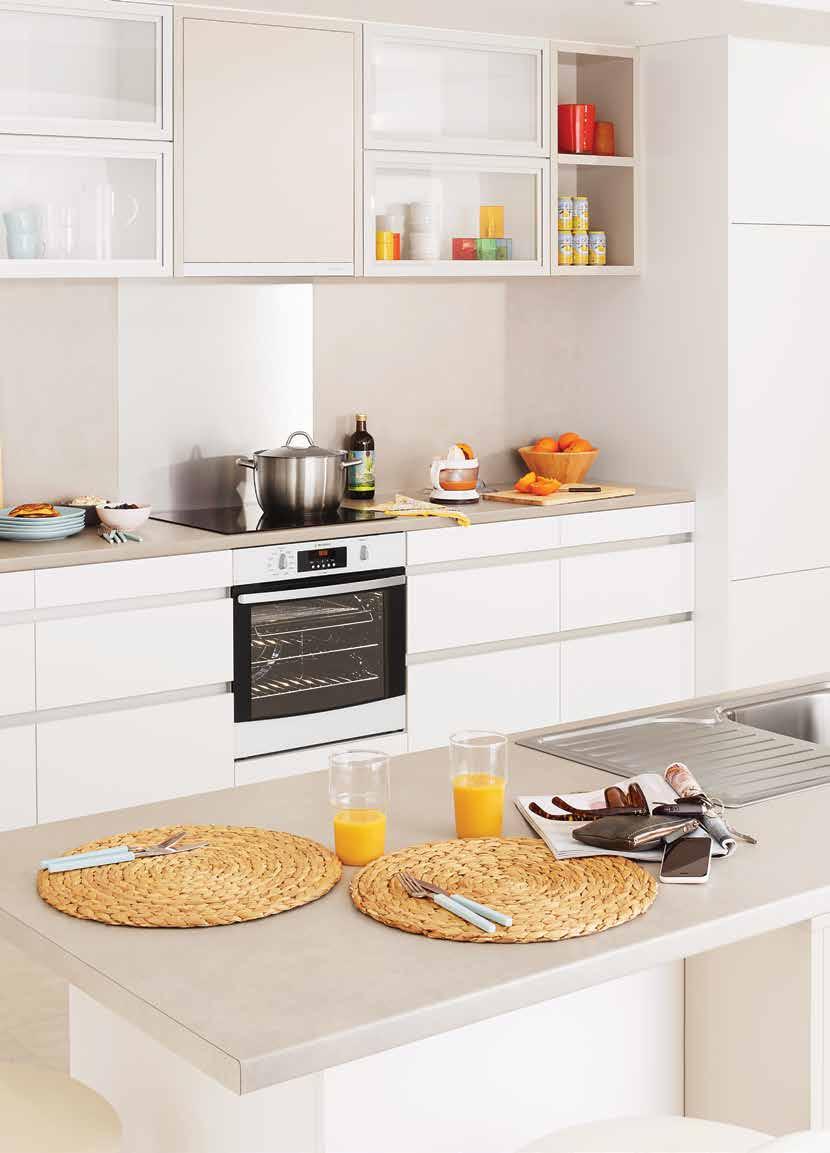 Models shown: Induction cooktop WHI634BA, pyrolytic electric oven