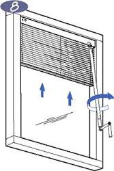 Open the swivel supports (e.g. with a flat head screwdriver) andremove the blind from the brackets by first disconnecting the back[1] and then the front [2].