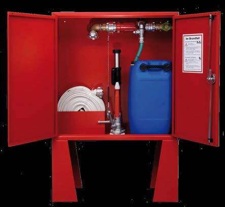 Because of the chemical additives in the fire extinguishing foam these systems must imperatively be separated from the drinking water network by means of a pressure booster with feed tank BESV