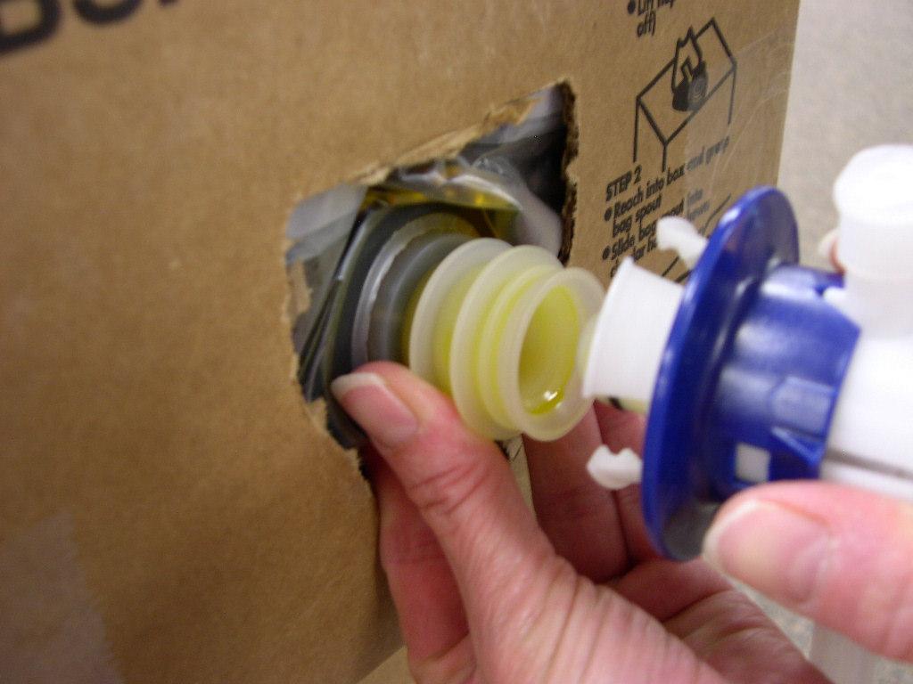 Nozzle with Blue/White Hose Connector 1.
