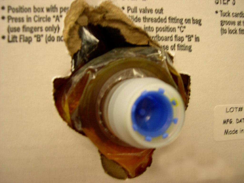 Connector shown with shell correctly engaged and collar forward in lock position. 4.