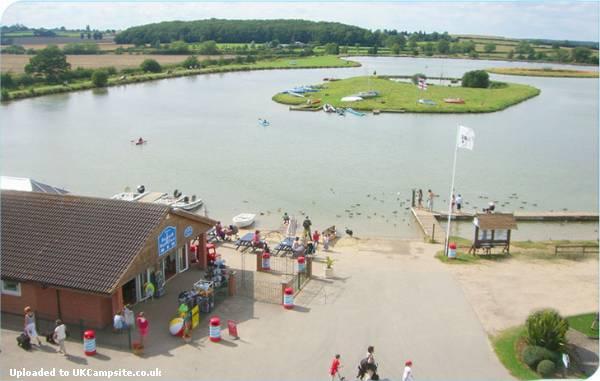 Bosworth Water Trust Leisure and Water Park Far Coton Lane, Wellsborough Road, Mkt Bosworth, Warwickshire, CV13 6PD Bosworth Water Trust is a 50 acre leisure park with 20 acres of lakes for