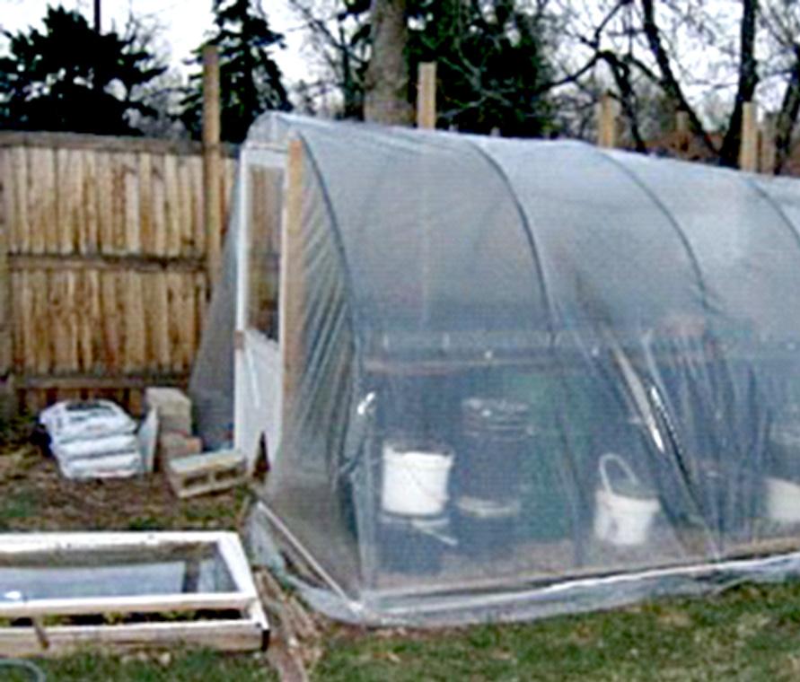 Hoop houses 3 Low technology 3 Low cost 3