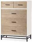 Removable drawer dividers in the larger drawers.
