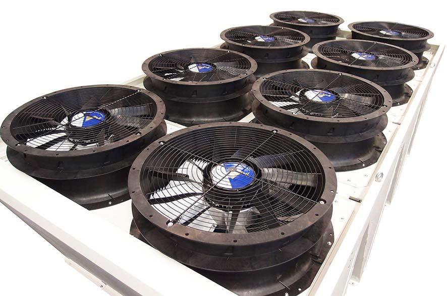 Each UNICO TURBO FL liquid chiller is equipped with 14 axial fans with EC motors and it is able to reduce 30% of fan system medium consumption compared with AC traditional fans.