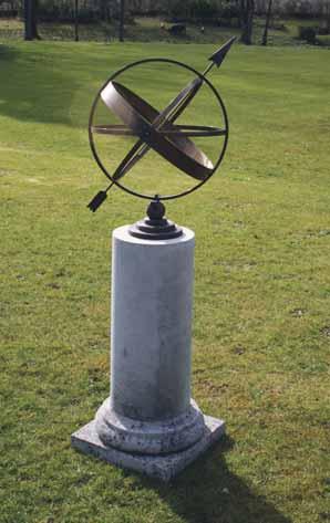 Stand Plain cylindrical half column sundial stand,