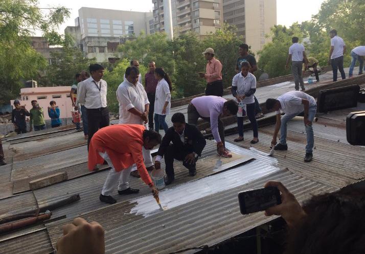 AHMEDABAD COOL ROOFS INITIATIVE Since 2017, the Ahmedabad Municipal Corporation with partners Natural Resources Defense Council, the Indian Institute of Public Health Gandhinagar, Mahila Housing SEWA