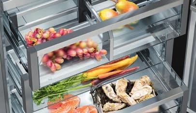 PowerCooling: Liebherr s high-performance PowerCooling system ensures that newly stored foods are quickly cooled, while maintaining an even temperature throughout the interior.