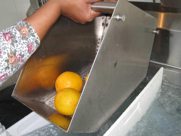 Washing Tips Conserve water and washing chemicals by planning your produce washing.