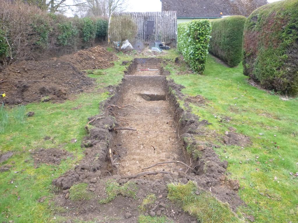 CAT Report 1081: Archaeological evaluation at Redbank, Bury Water Lane, Newport, Essex March 2017 Trench 1 (T1): 8m long by 1.