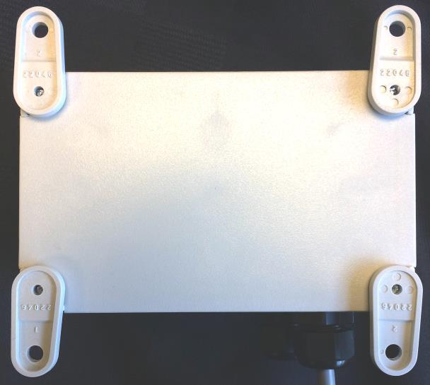 8 Enclosure Mounting Feet Mounting Feet can be oriented in any direction