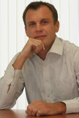Introduction: Oleg Pisklov 37 years old Has an extensive experience in the British, Turkish and Russian FMCG & retail sectors 3 years in Castorama: joined Castorama Russia as Commercial Director /
