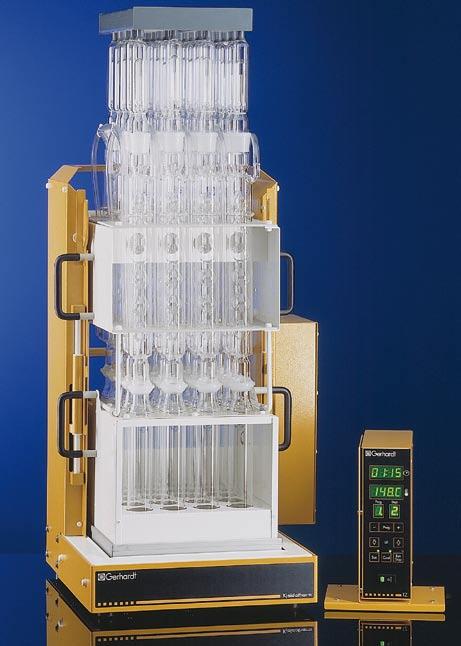 console EBL-C with built-in motor for the vertical movement of the samples and water condensers.