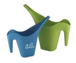 Watering Can (1 Quart) Item # GSS0215 Watering Can (1 Quart) Grow your business with these elegant, stackable 1 quart and 2 quart sized watering cans. Their sturdy grip handle allows for easy usage.