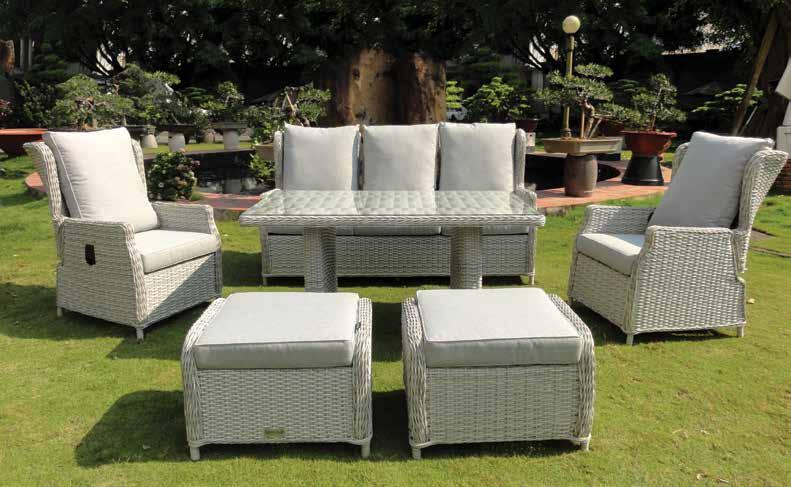 .. 8 PIECE RECLINING SOFA SET 1 x Left hand Reclining Sofa with Full Seat Cushions, 1 x Right hand Reclining Sofa with Full Seat