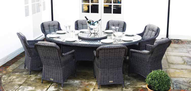 I N G T O N D E L U X E KENSINGTON DELUXE HENLEY BISTRO SET 1 x 70cm Round Bistro Table, 2 x Henley Armchairs with Full Seat Cushions.