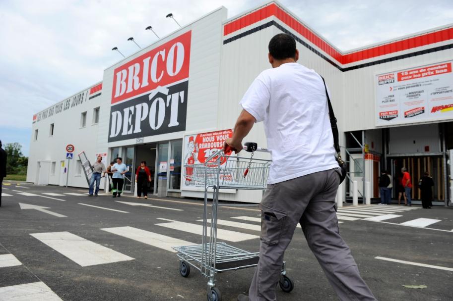 France 12% Brico Dépôt remains more impacted by the market 8% 4% 0% -4% -8%