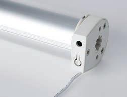 Pay careful attention to make sure there are suitable locations for chain tensioners or cord cleats when specifying multiple shades on one head rail, particularly for the middle shade in 3-on-1 head