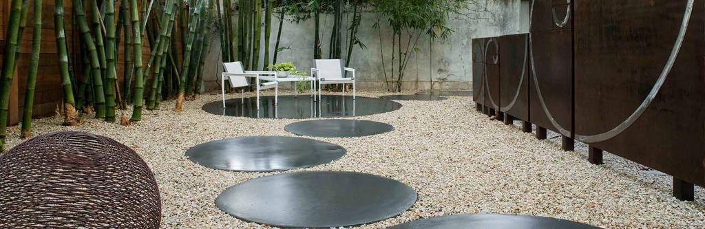 Features & Benefits Creates Beautiful Pebble Surfaces Water Permeable Technology Superior Bond Strength Freeze-Thaw Resistant Eco-Friendly TOP 5 TIPS EkoFlo should be installed within an ambient and