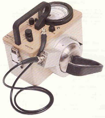 EBERLINE E-140 COUNT RATE METER Eberline E-140 is a beta-gamma contamination survey instrument. The normal detector is a pancake GM probe (HP-210/HP-260).