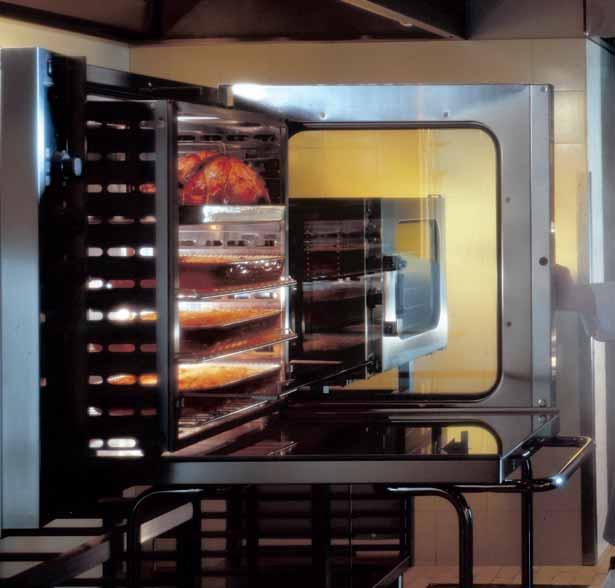 SIMPLE APPLIANCES WITH A TRADITION FOR RELIABILITY. FCF OVENS New FCF Ovens: an unbeat ISO 14001 Zanussi has always served the professional catering sector with the utmost commitment and dedication.