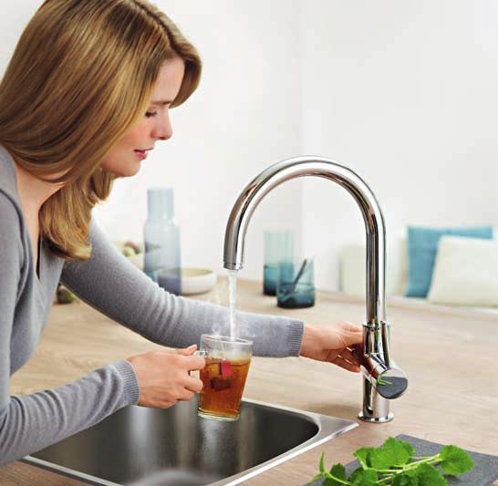 GROHE REd duo & MOnO kettle HOt water in an
