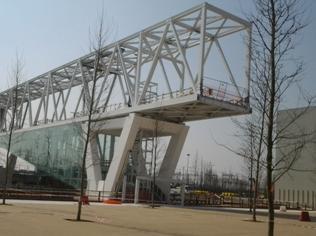 Bosch in Expo 2015 Access Route Walkway PEM 350 meter-long walkway connects the Expo Site with the city,