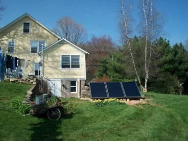 Aesthetics A 45-55 degree tilt of the roof is the optimum overall average for solar hot water collectors in Connecticut, although we will work with any roof pitch.