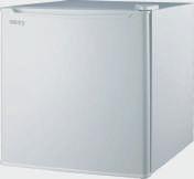 Refrigerators / Coolers / Knifes 24 CAMRY CR 8064 CAMRY CR 6672 REFRIGERATOR CERAMIC KNIFE Max capacity: 46 L Freezing compartment Max capacity: 4 L Cooling element: compressor Energy class: A+