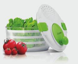28 CAMRY CR 6713 CAMRY CR 6704 SALAD SPINNER CERAMIC PANCAKE PAN The three elements: -bowl -basket -cover with handle and snap Bowl Max capacity: 4 L Bowl diameter bottom/top: 17.9/22.