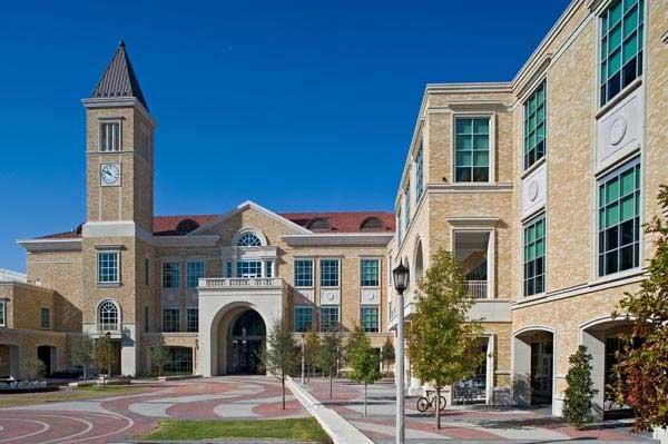 TCU Brown Lupton Student Center Commercial Excellence How was Cast Stone critical to the success of the project?