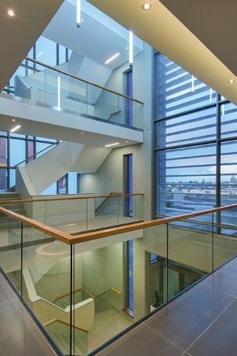 Each building has 4,000m 2 of commercial office rentable area, encompassing good passive design principles The Business Centre The Business Centre s first serviced