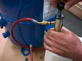 System retrofit procedure (continued) With a few strokes of the pump bleed all the air from the pump and hose.