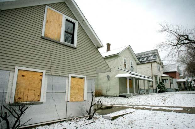 Cleveland: Ground Zero In 2006, one Cleveland neighborhood 31% of its homes were foreclosed.