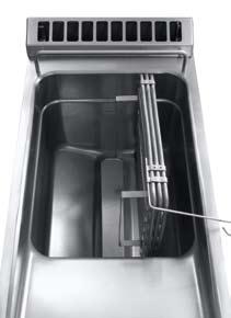 The fryer s cuves are ease to clean thanks to the heaters rotation, for the electric versions; on the gas fryers