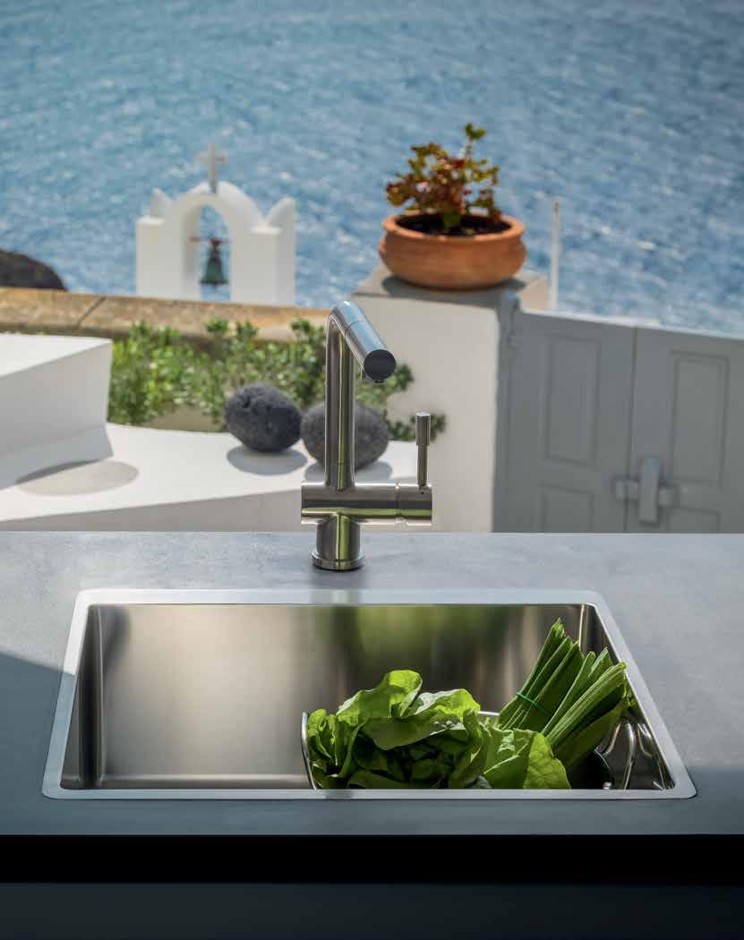 PRODUCT CATALOGUE SINKS AND APPLIANCES Available at Reece SYMBOLS Inset sink Undermount sink Flushmount sink 600 Minimum cabinet size (in mm)