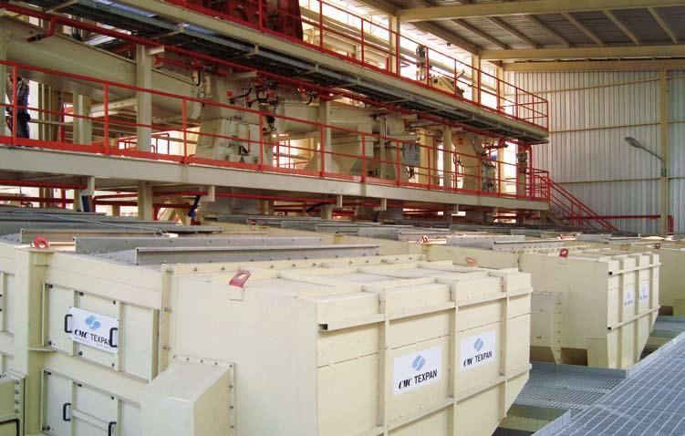 Conveyor installations Particle screening 7 Conveyor installations Oscillating screens Belt conveyors or discharge screw conveyors, we have the suitable system for each transport need during the