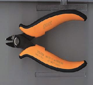 MICRO NIPPERS FOR FLAT ICs AND HIGH DENSITY PCBs YN- Unit (mm) 48 9.5 8 18 4 135 For cutting IC leads when removing flat ICs.