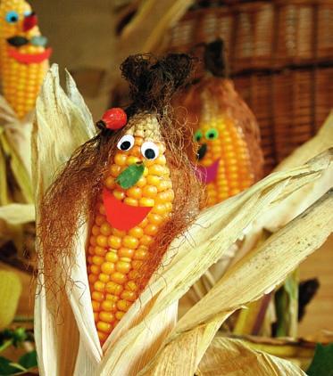 Showtime! Starring Corn Puppets Autumn is the time for organic corn, a vegetable packed with vitamins and other good stuff to make you strong.