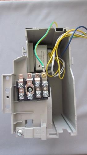 5VAC (white wires). Output voltages will vary with input power into transformer.