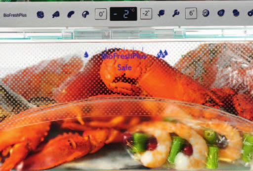 Secondly, the BioFresh compartment allows fruit, vegetables, meat and dairy products to stay fresher for up to three times longer than in the refrigerator compartment.