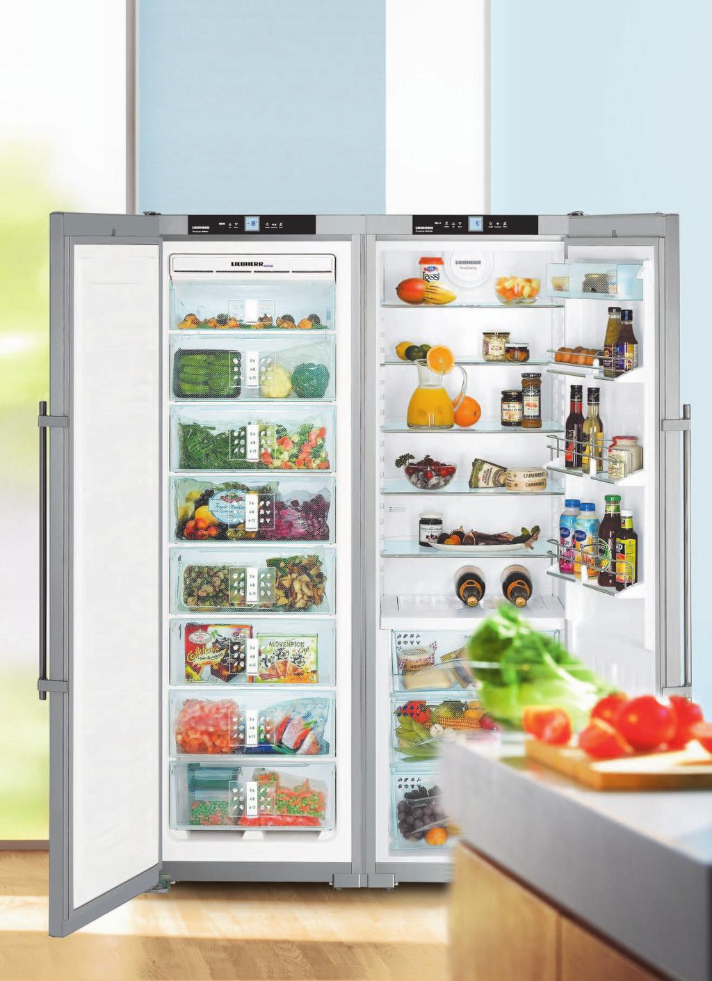 Innovative refrigeration technology with three temperature zones: SBSes 753 With the eight drawer NoFrost freezer compartment, the Side-by-Side combination SBSes 753 gives you an extra-large