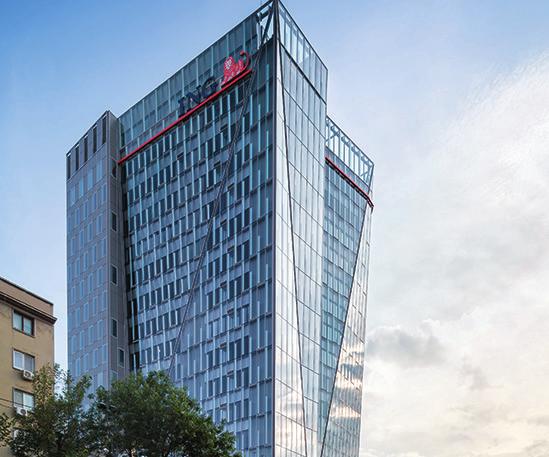 Crystal Tower BREEAM Design Phase: Excellent rating A great and well-known example of a Daikin Total Solution leading to high energy-efficient HVAC consumption A combination of VRV, Sky Air and