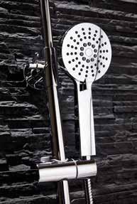 soft rubber nozzles on main shower head and handset > Telescopic riser