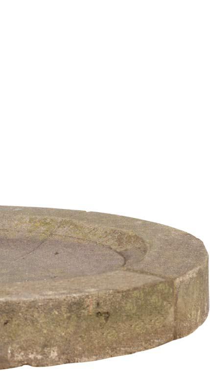 based artificial stone. The Guild also advertised bird baths, vases, seats and sundials, and statues of Spring and Summer selling for 25 in lead and 5.10s in castone.