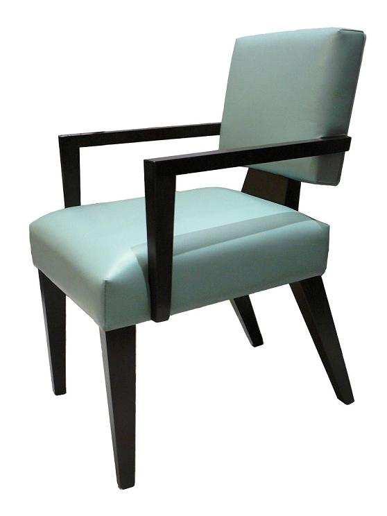 CI-003 Guindo wood structure: armchair polished with