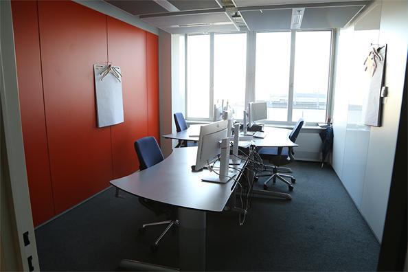 8 open work space choose different meeting environment