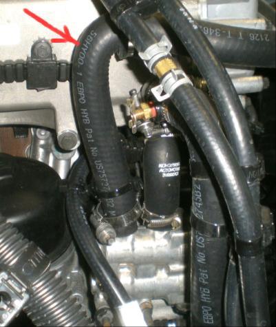 Fuel tank heaters Fuel heater (at fuel filter) APU units This engine has no DEF tank or DEF tank heater. The returns all connect to the inlet side of the pump.