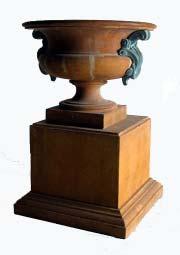 very refined. the only Verence in our Avignon Urn are the Handels we designed to work with our composite stone.
